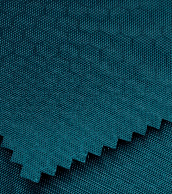 Impermeable Tafeta Grabado Acero